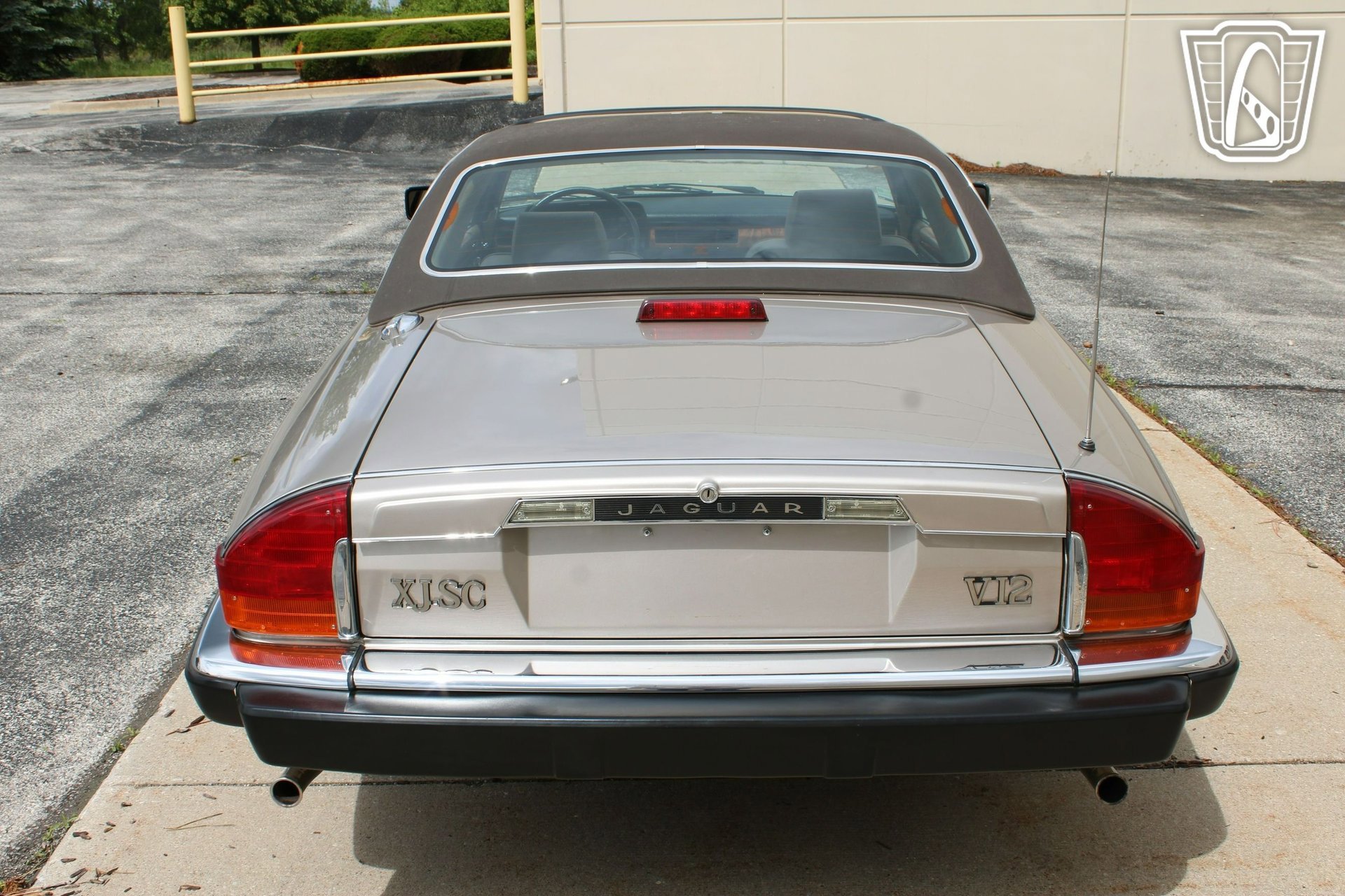 Used 1988 Jaguar XJS V12 Convertible image 8