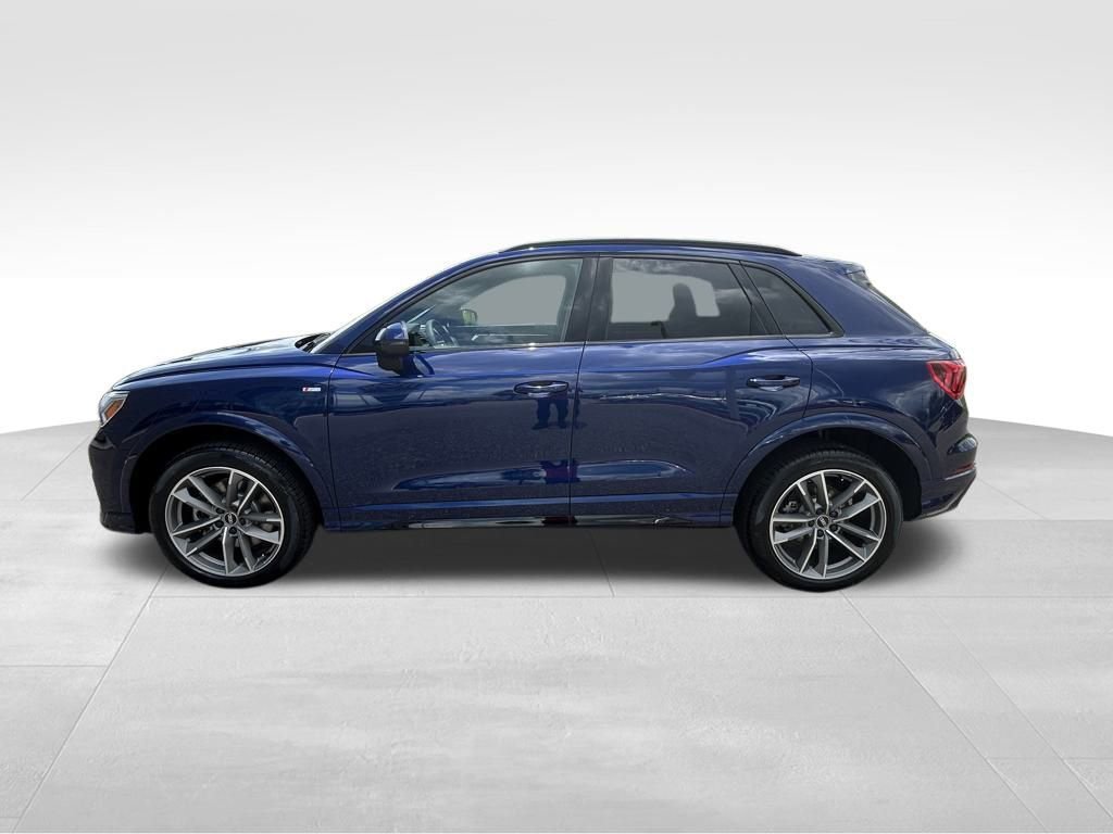 New 2025 Audi Q3 2.0T Premium image 7