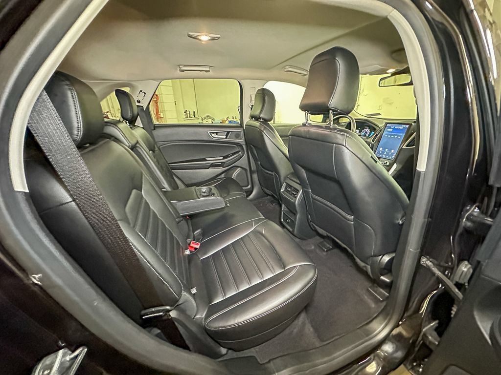 Used 2024 Ford Edge SEL AWD/4WD image 24