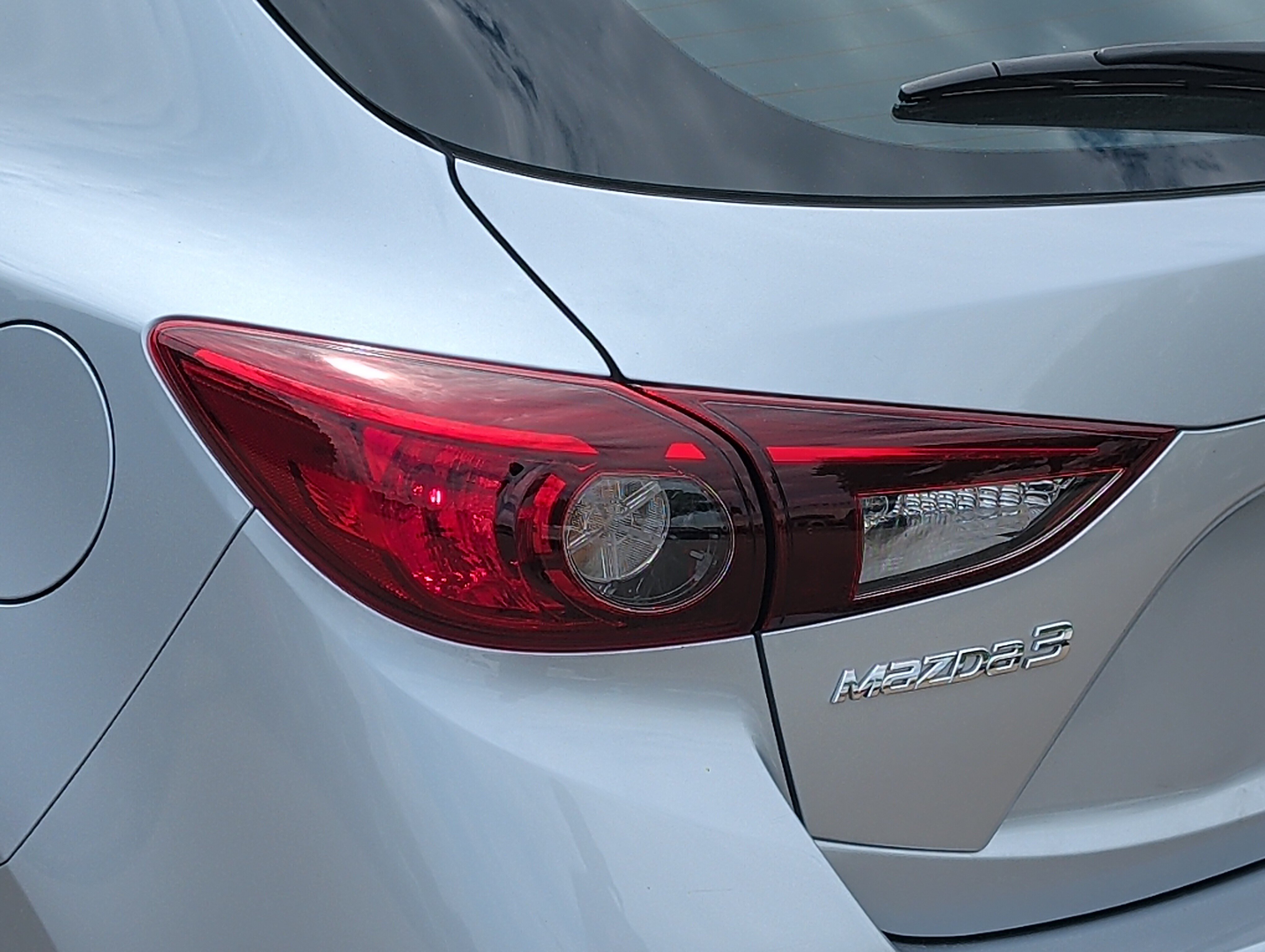 Used 2017 MAZDA MAZDA3 Grand Touring FWD image 17