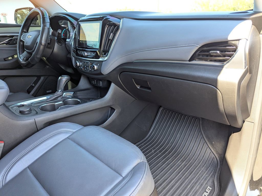 Used 2020 Chevrolet Traverse Premier image 10