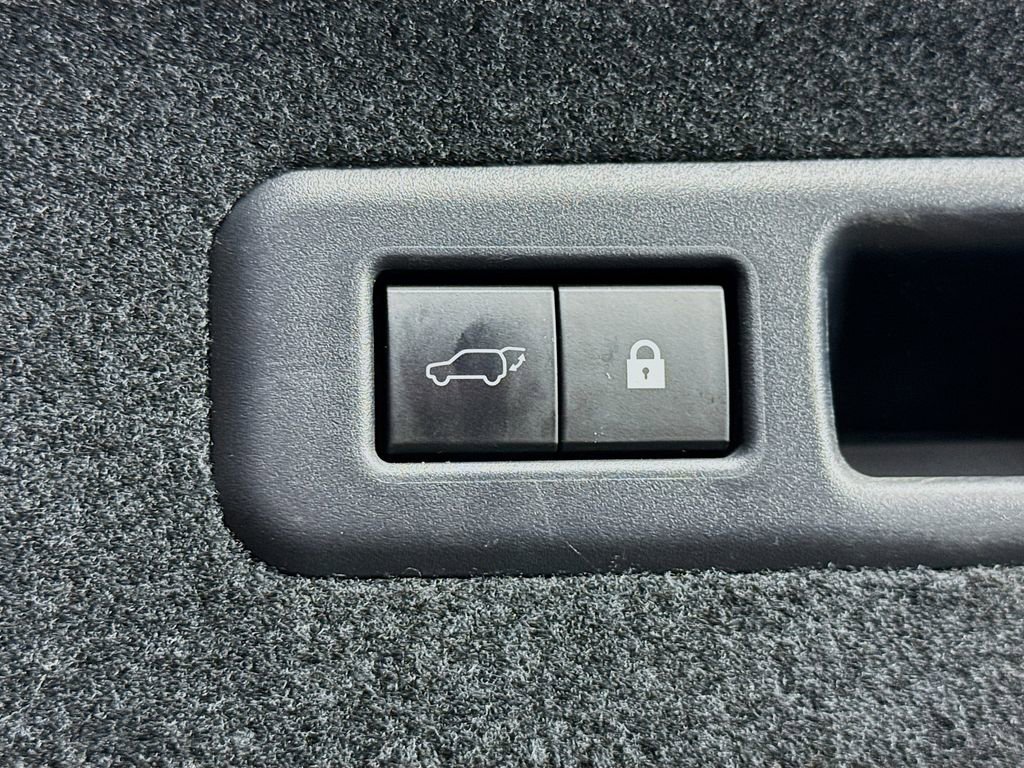 Used 2021 Lexus RX 350L FWD w/ Premium Package image 33