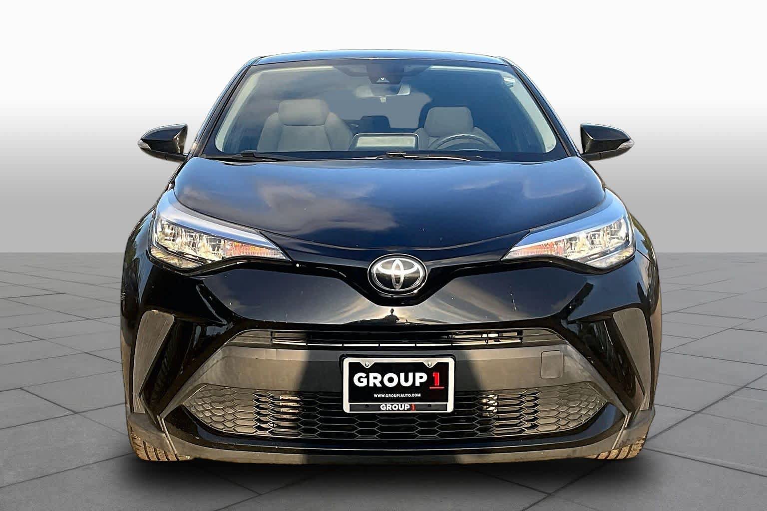 Used 2020 Toyota C-HR LE FWD image 4