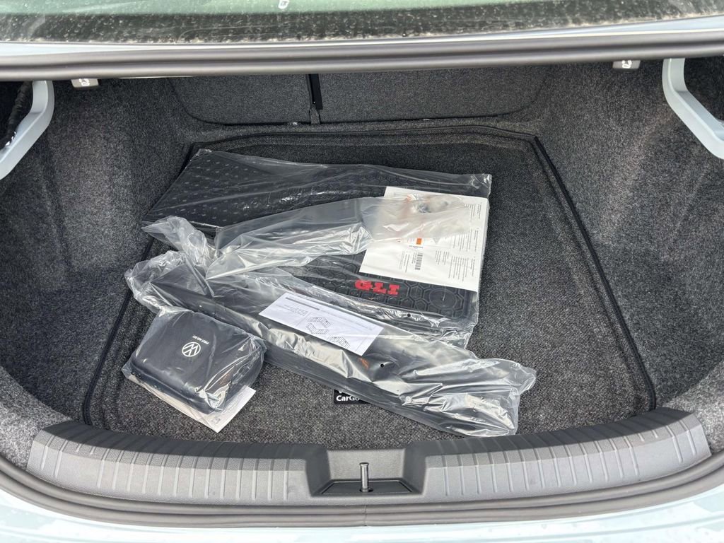 New 2026 Volkswagen Jetta GLI Autobahn image 7