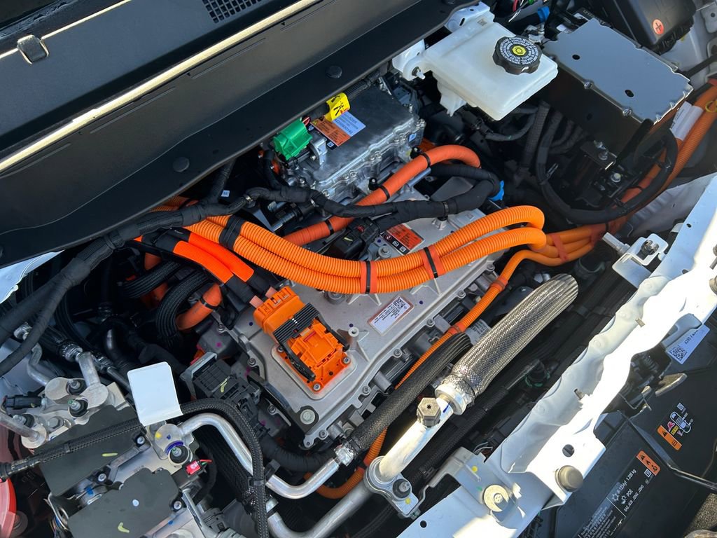 New 2027 Chevrolet Bolt LT w/ Comfort Package image 30