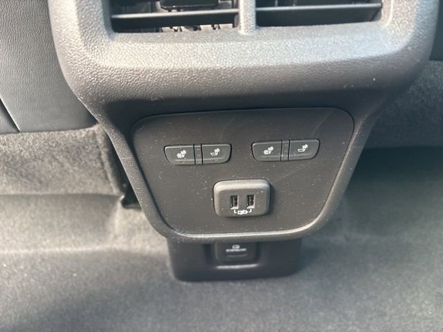 Used 2022 Chevrolet Equinox Premier image 28