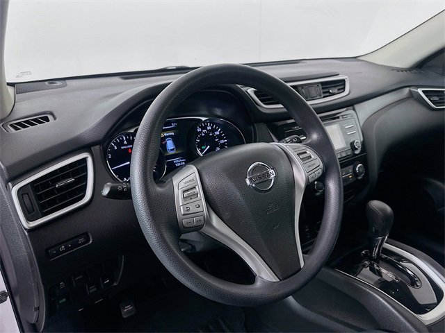 Used 2016 Nissan Rogue S image 9
