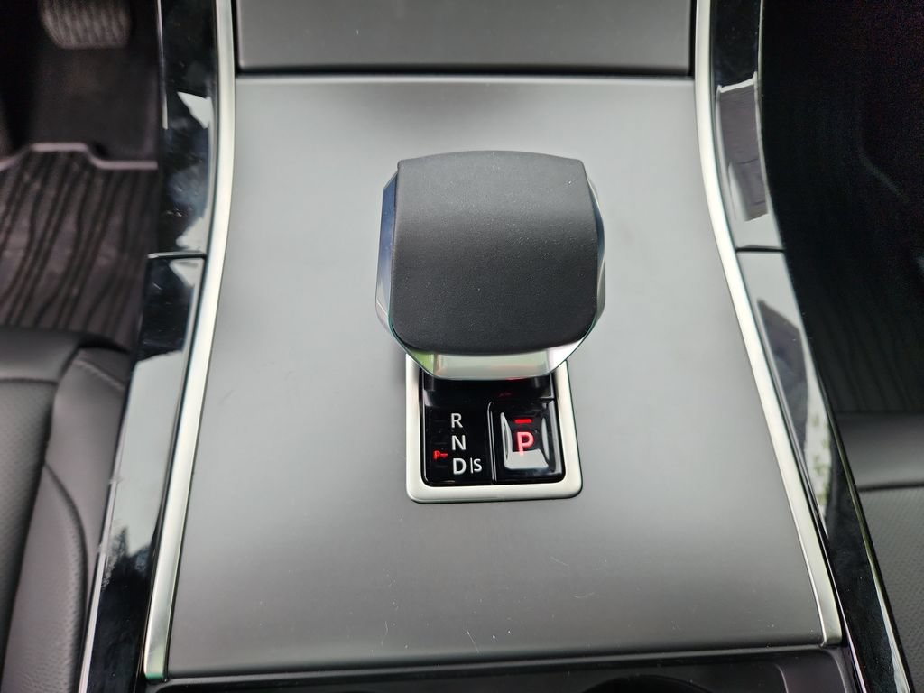 New 2026 Land Rover Range Rover Velar S AWD/4WD image 16