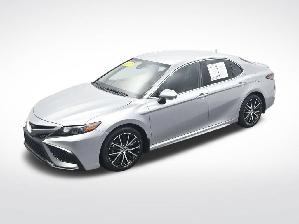 Used 2022 Toyota Camry SE FWD image 29