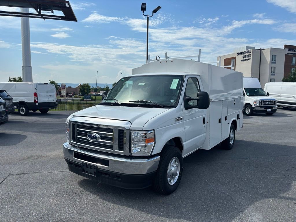 New 2025 Ford E-350 and Econoline 350 Super Duty w/ Power Equipment Group