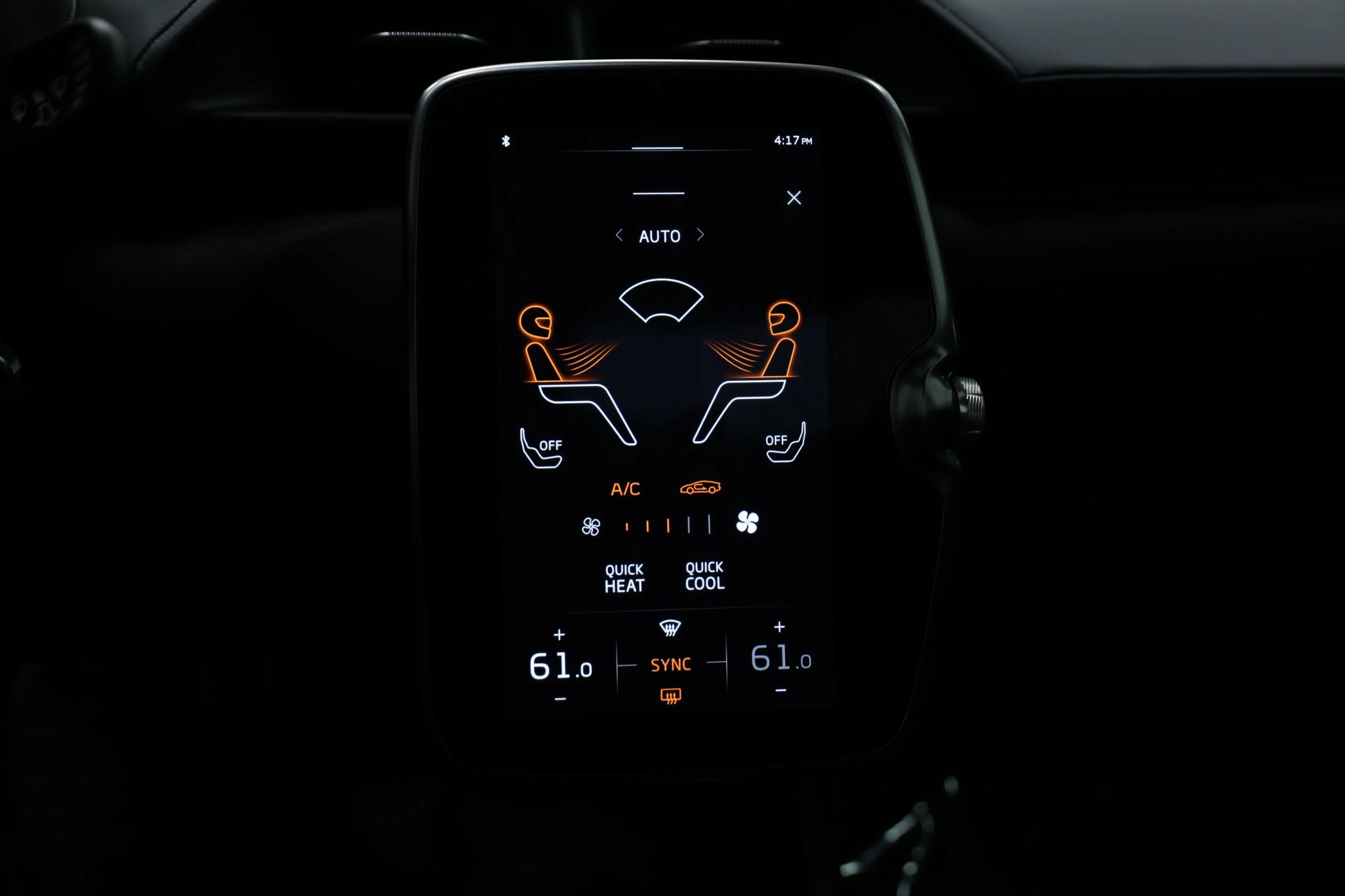 Used 2023 McLaren Artura RWD image 38