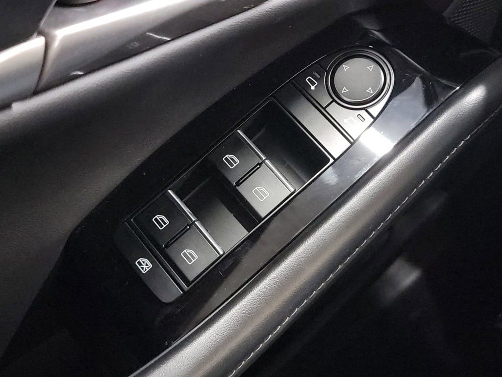 New 2025 MAZDA CX-30 AWD 2.5 S w/ Select Sport Pkg image 21