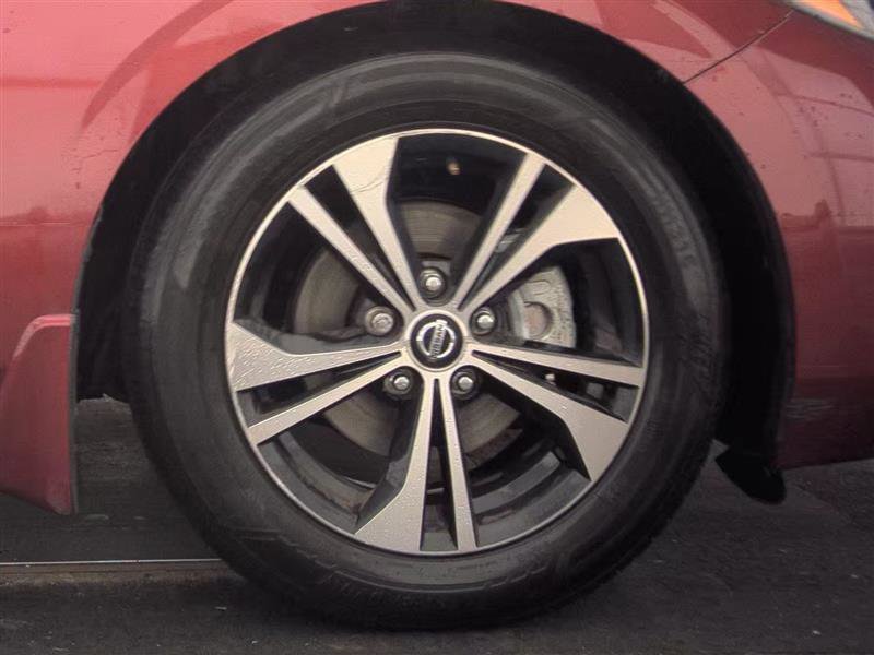 Used 2020 Nissan Sentra SV FWD image 9