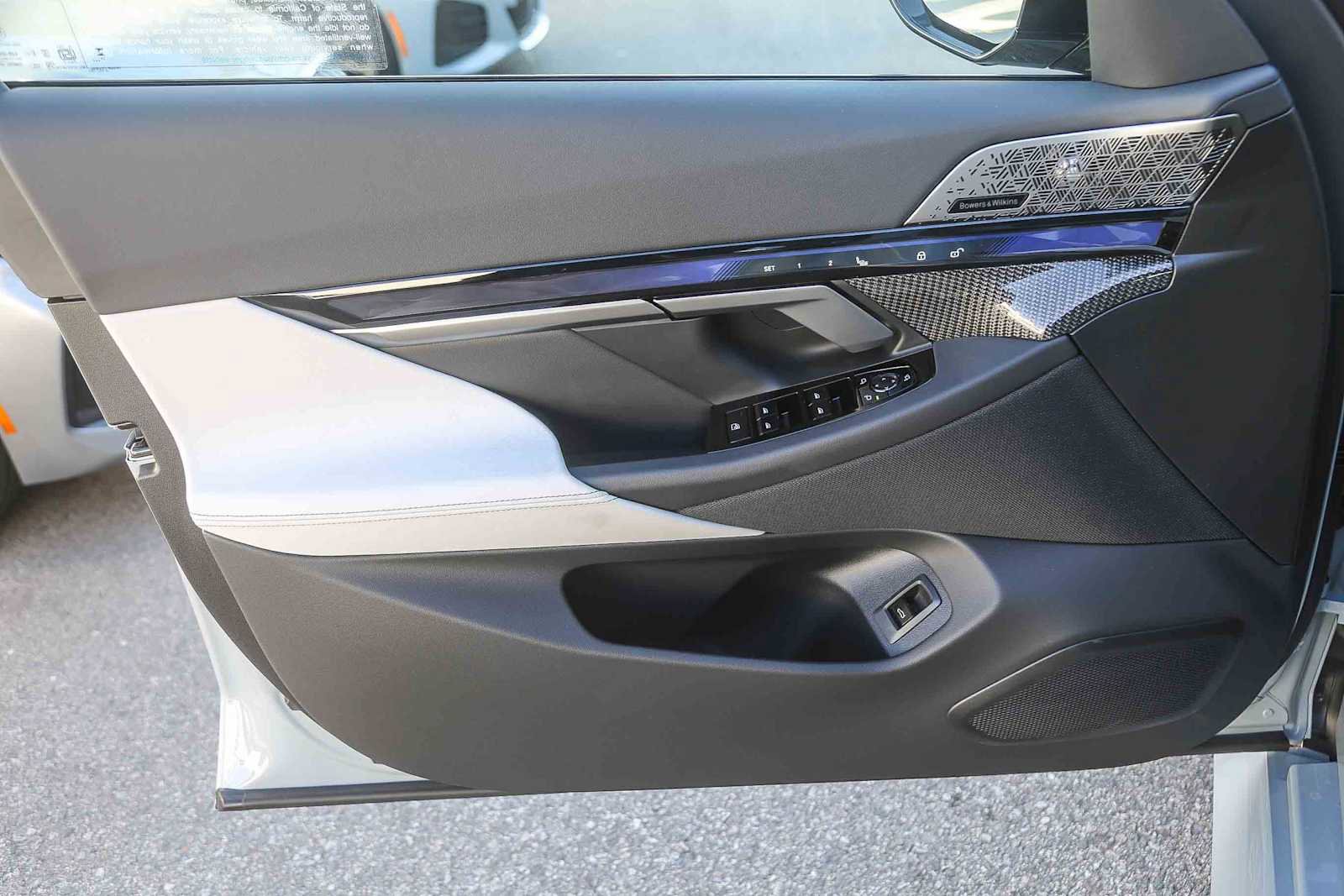 New 2026 BMW M5 Touring image 17