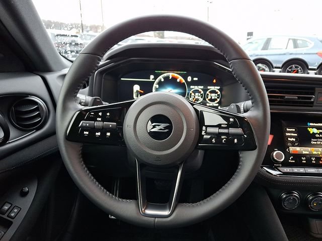 Used 2025 Nissan Z Sport w/ Floor Mat Package image 17