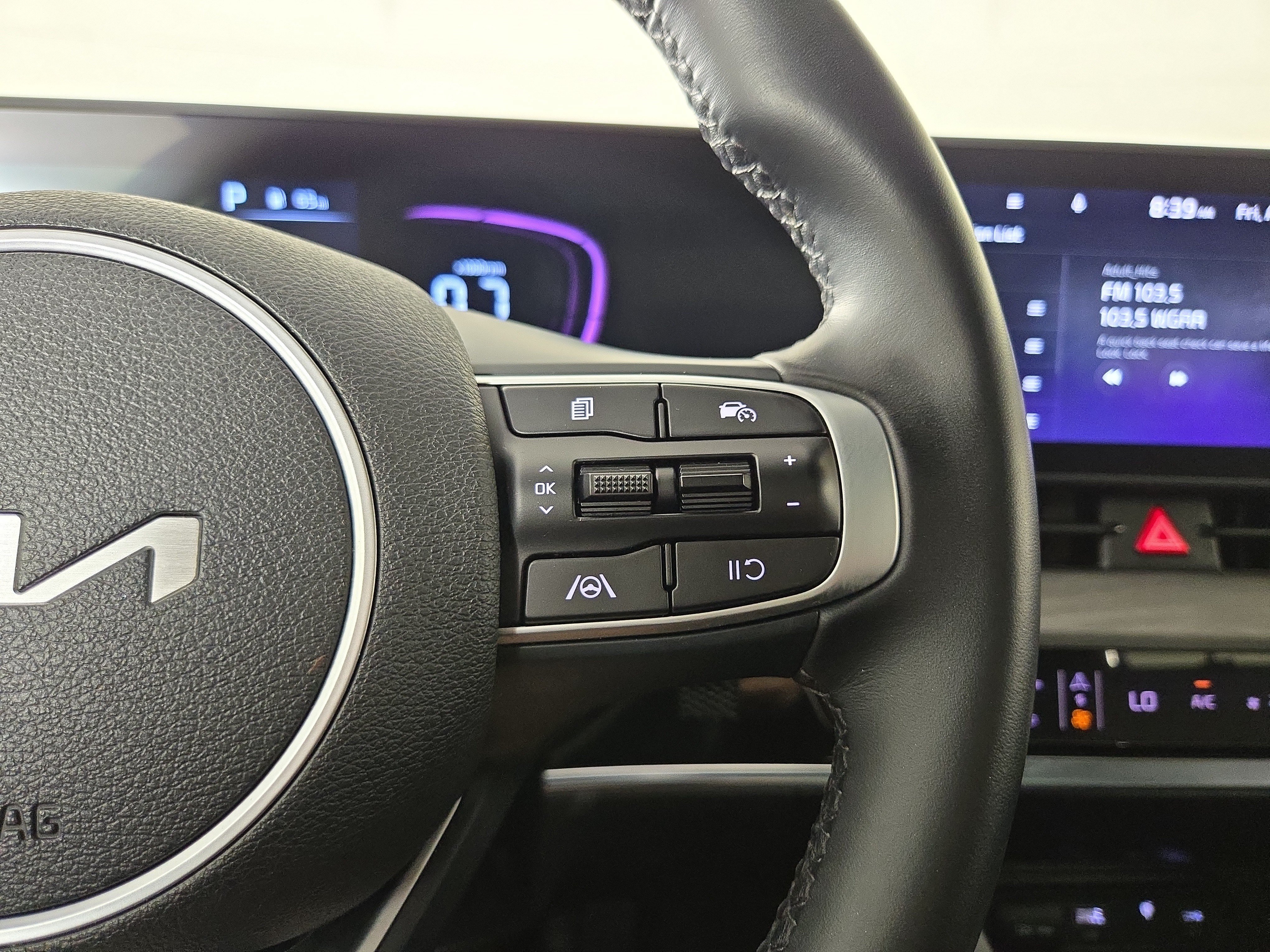 Used 2024 Kia Sportage X-Line w/ X-Line Premium Package AWD/4WD image 16