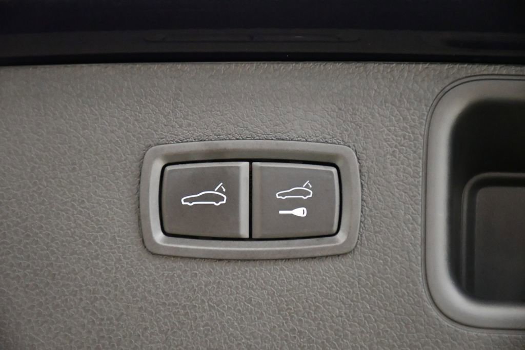 Used 2023 Porsche Macan S image 59