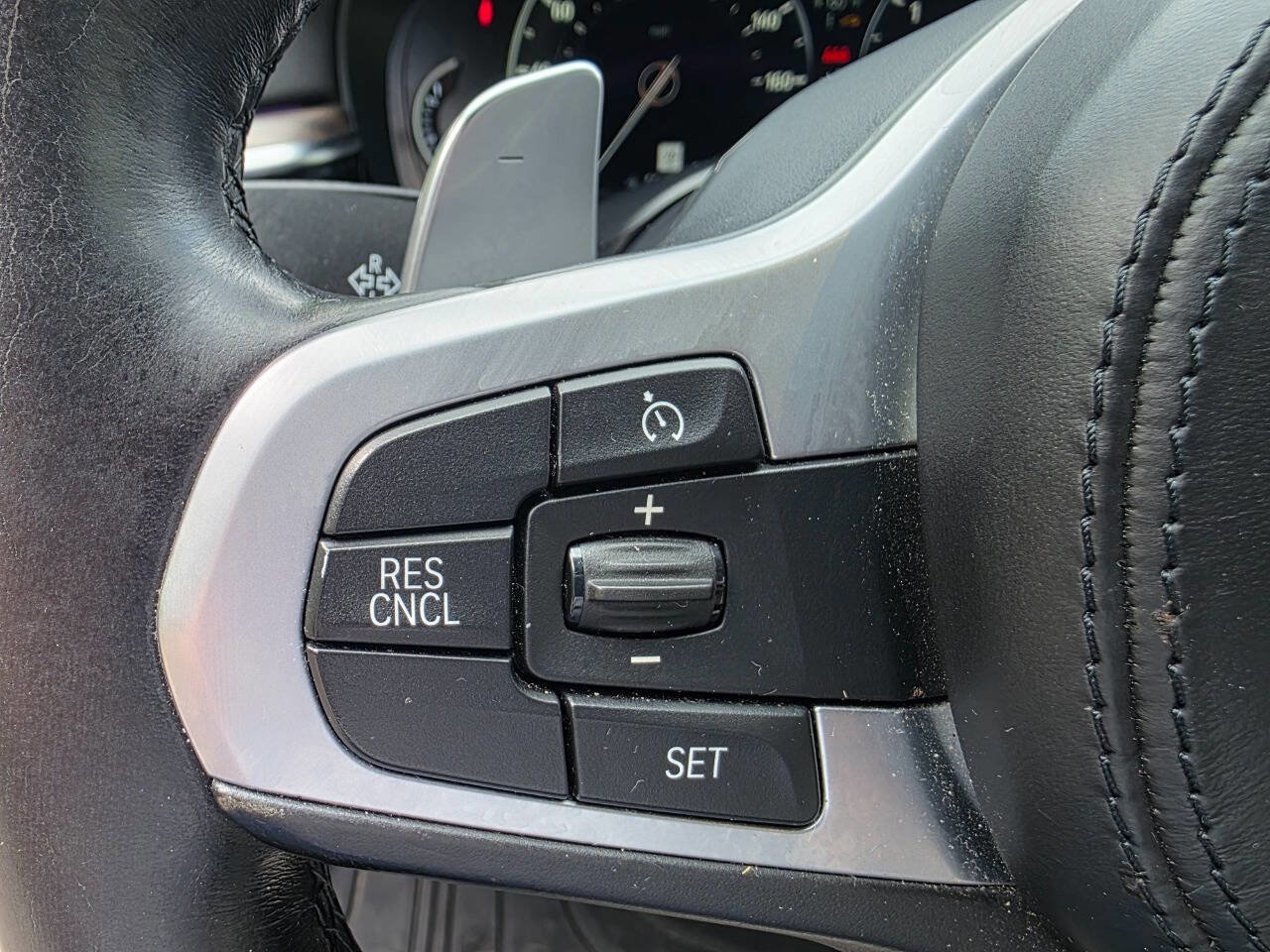 Used 2018 BMW 530i RWD image 22