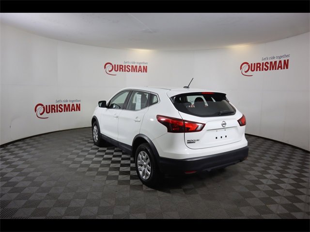 Used 2018 Nissan Rogue Sport S image 8