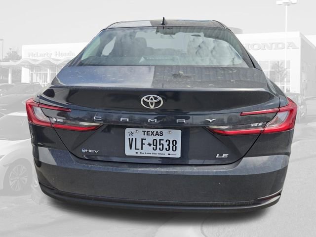 Used 2025 Toyota Camry LE image 9