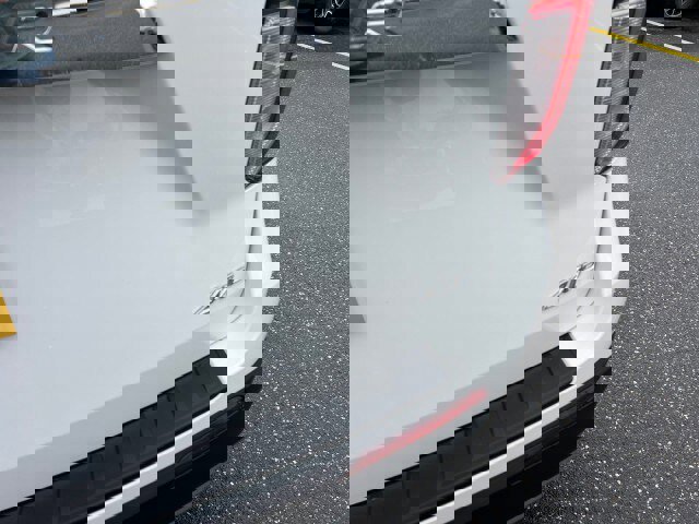 Certified 2022 Ford Explorer XLT w/ Equipment Group 202A image 35