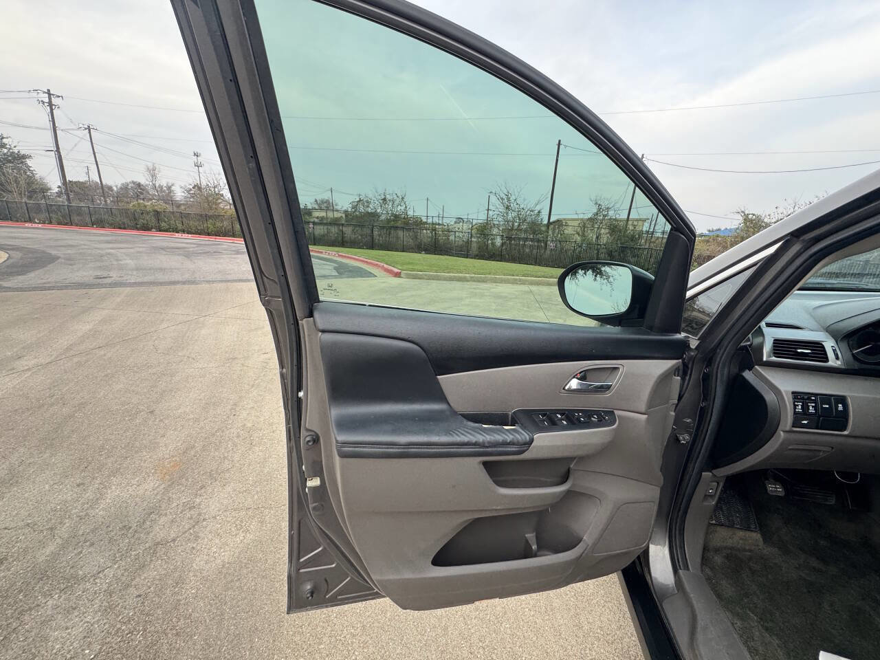Used 2014 Honda Odyssey EX-L image 21