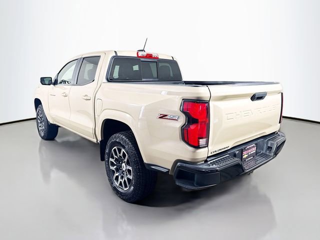 Used 2024 Chevrolet Colorado Z71 AWD/4WD image 8