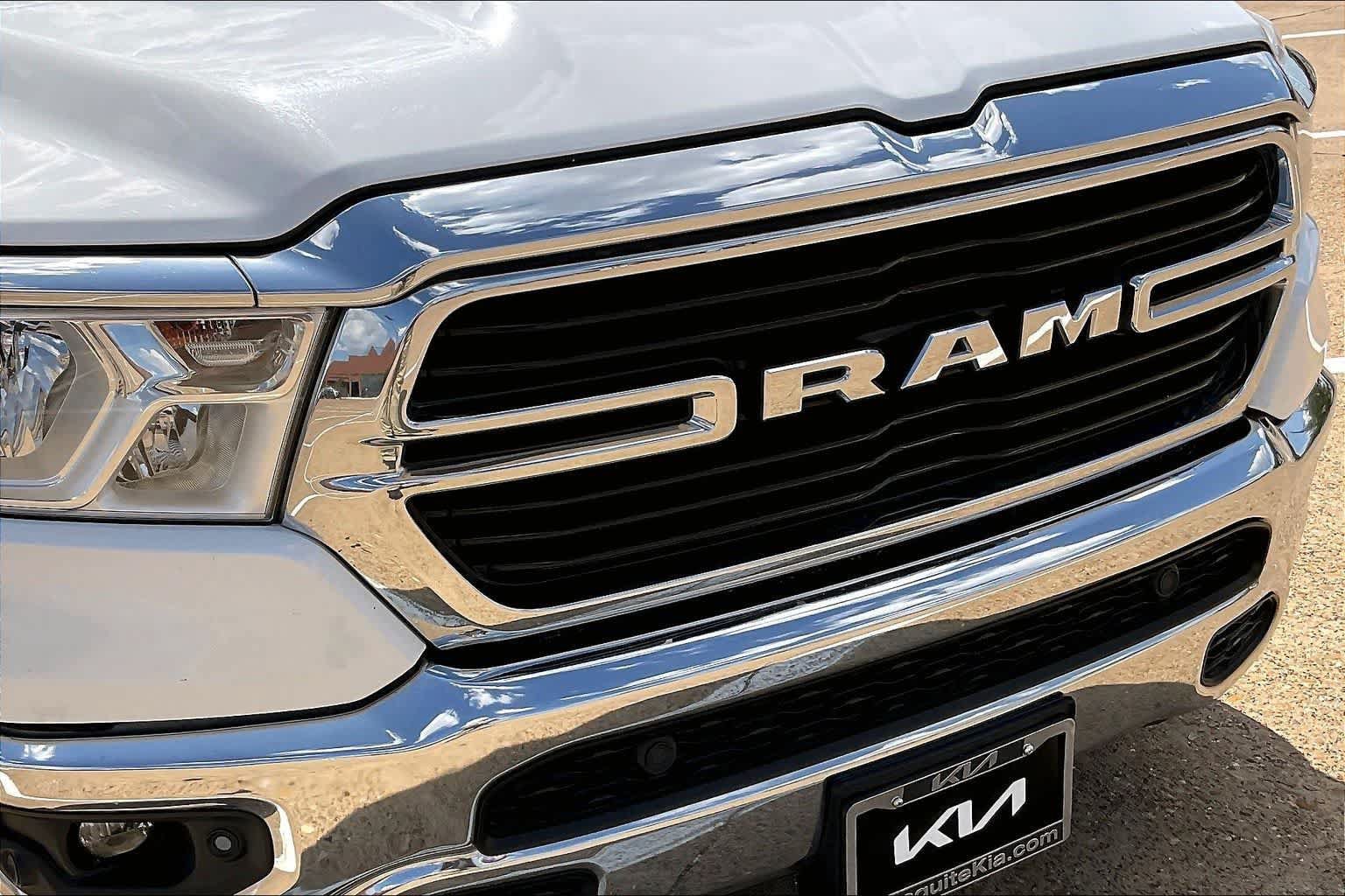 Used 2019 RAM 1500 Big Horn RWD image 31