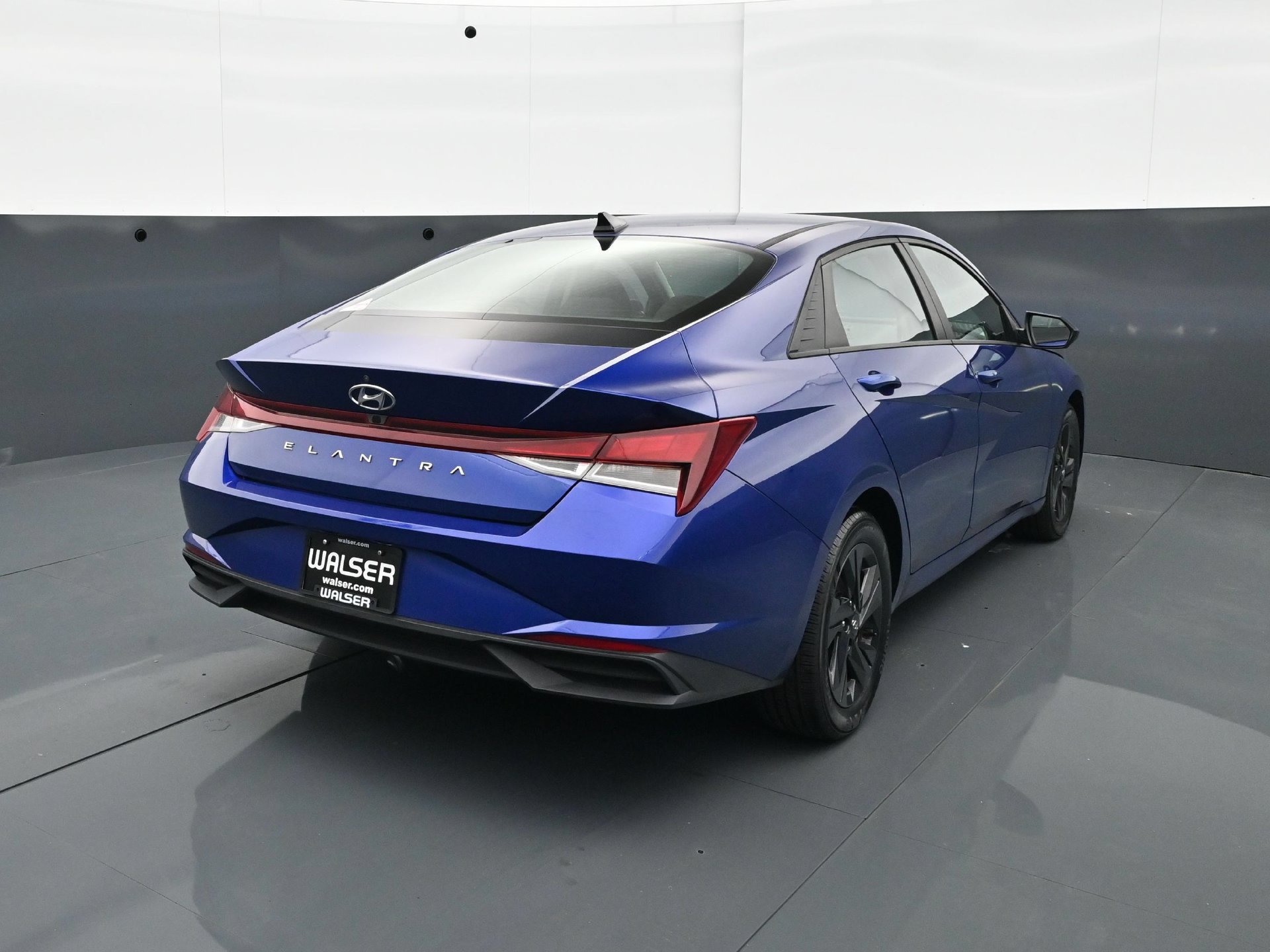 Used 2021 Hyundai Elantra SEL FWD image 6