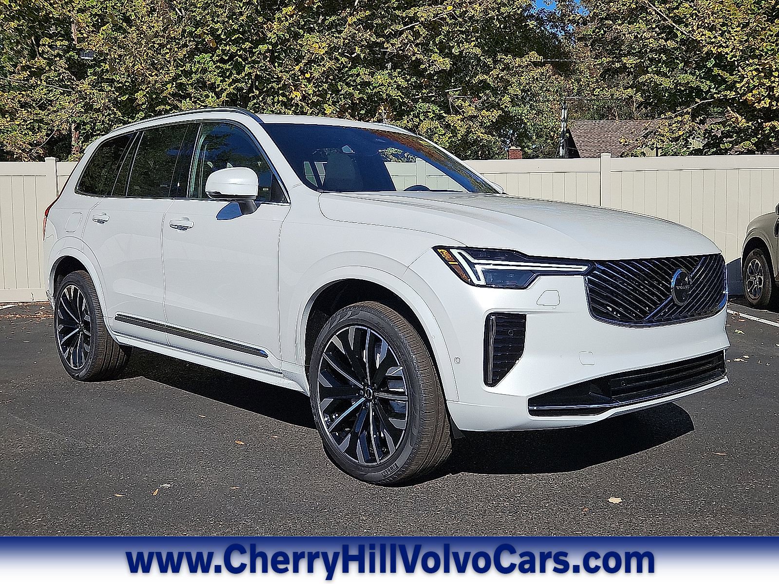 New 2026 Volvo XC90 B6 Plus w/ Protection Package Premier