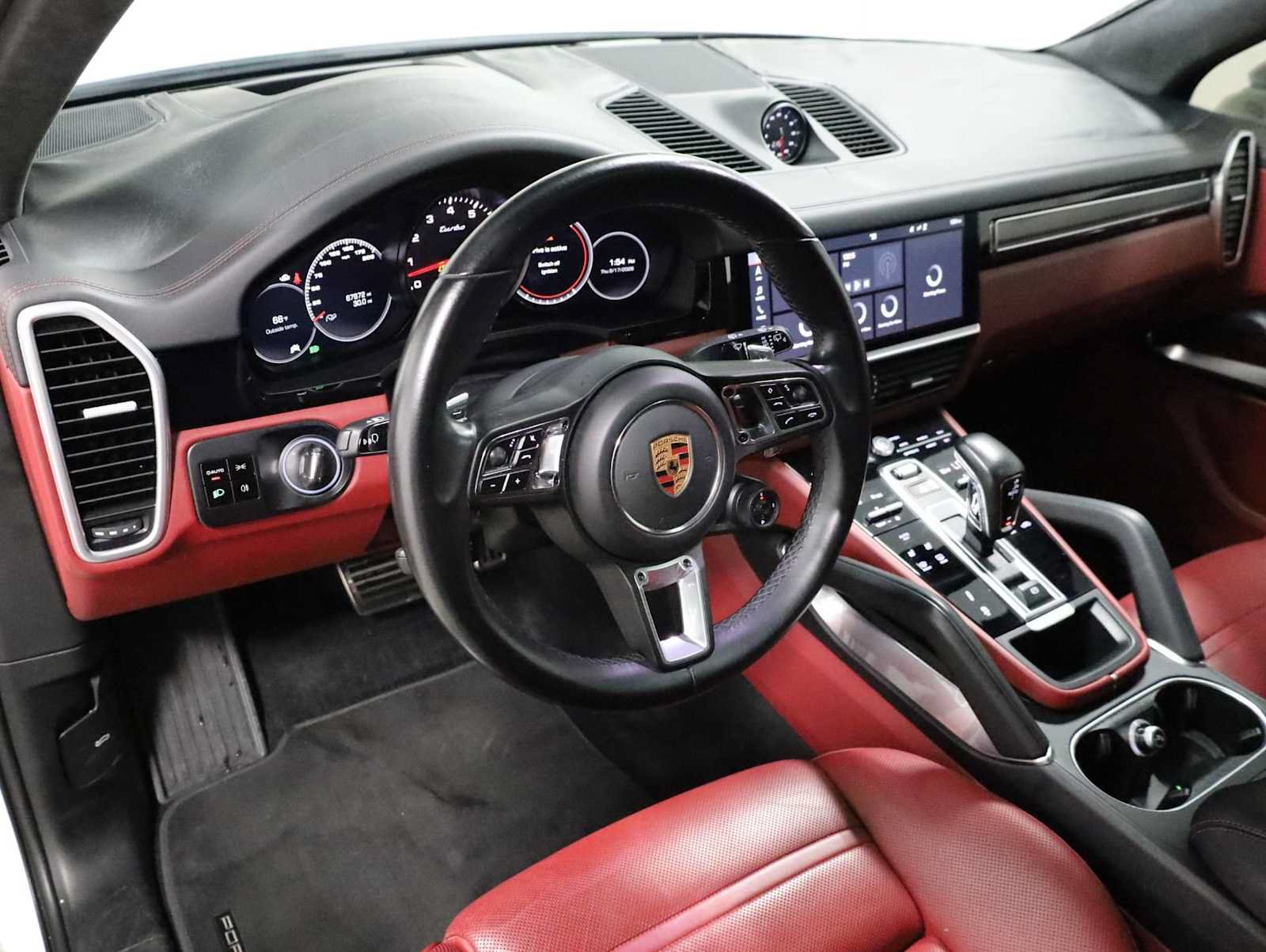 Used 2019 Porsche Cayenne Turbo AWD/4WD image 4