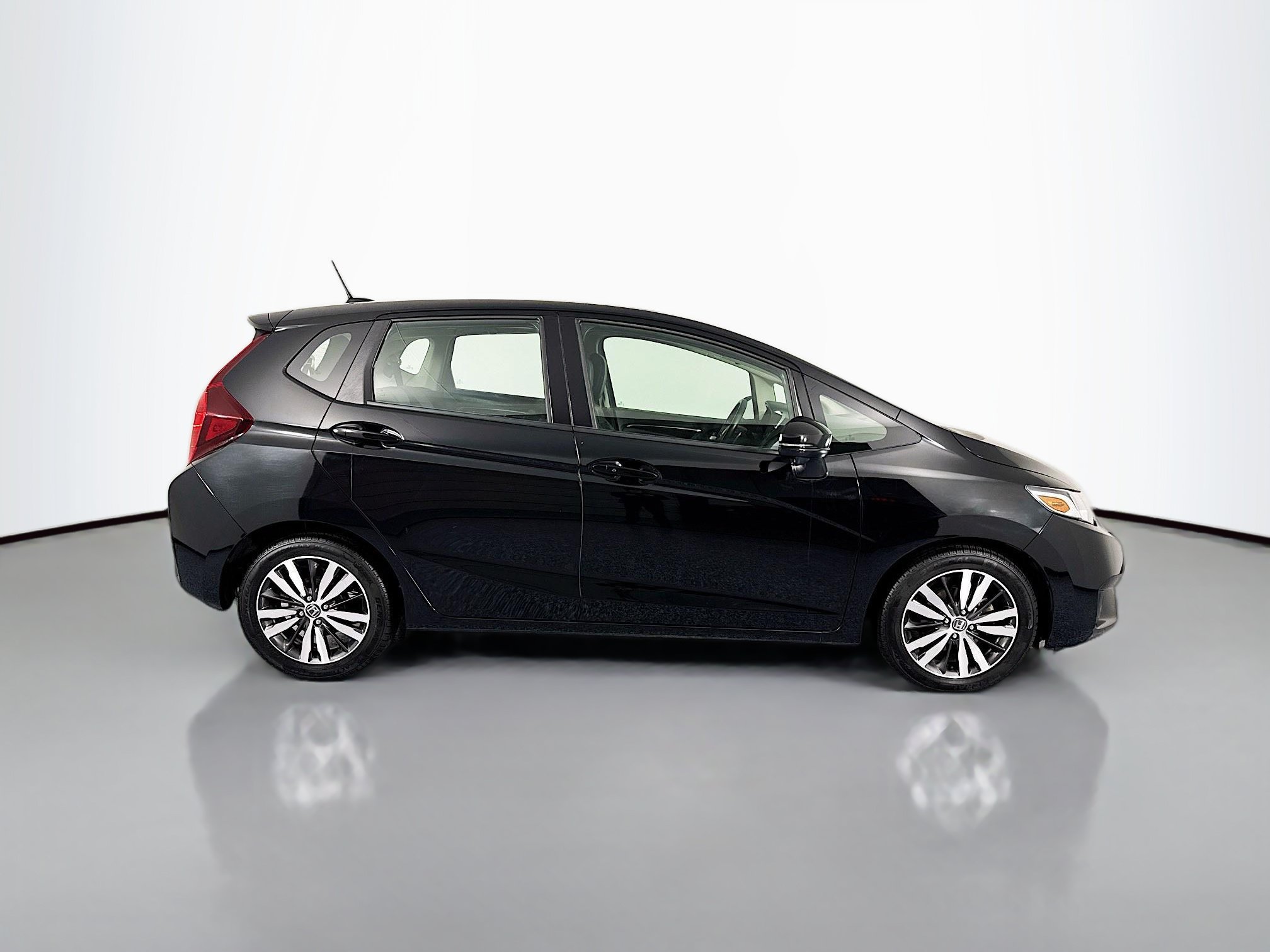 Used 2016 Honda Fit EX-L image 4