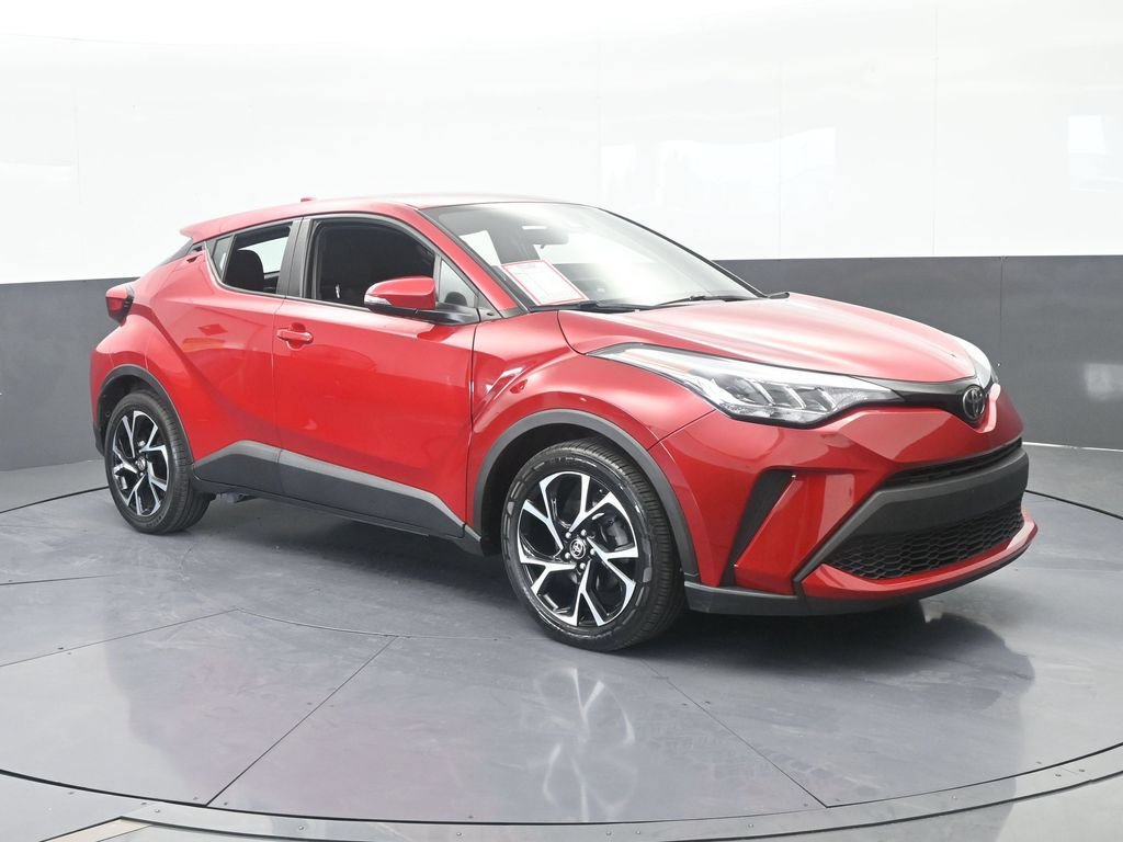 Used 2021 Toyota C-HR XLE FWD image 8