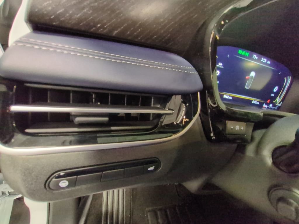 Used 2026 INFINITI QX60 Sport w/ Dark Cargo Package image 15