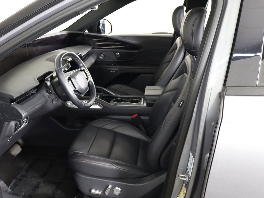 Used 2024 Lincoln Nautilus Premier w/ Equipment Group 102A AWD/4WD image 32