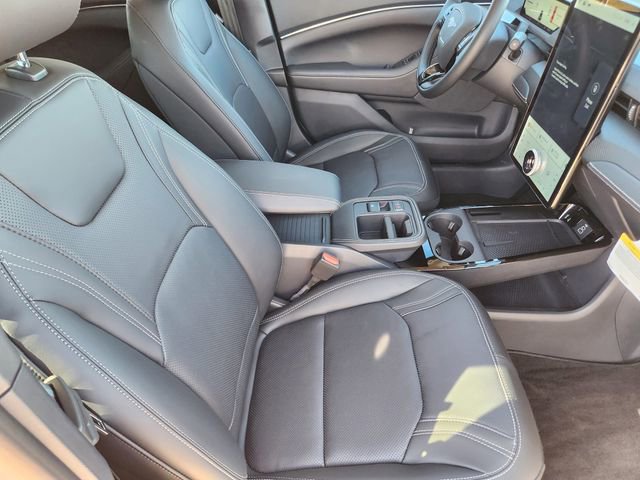 New 2025 Ford Mustang Mach-E Premium image 14