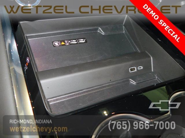 New 2025 Chevrolet Suburban Premier w/ Sun And Tow Package image 43