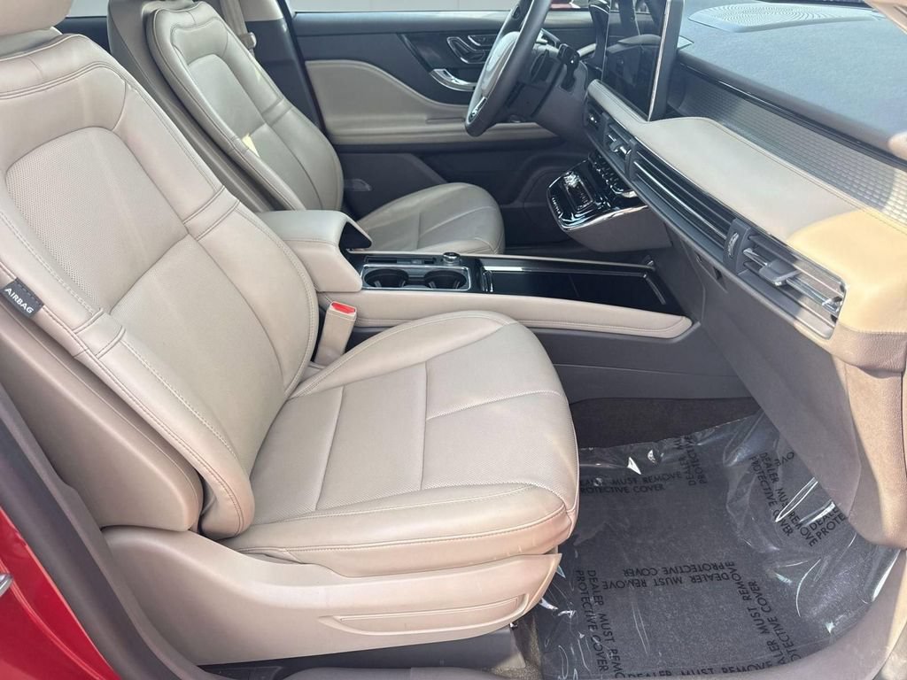 Certified 2023 Lincoln Corsair AWD w/ Equipment Group 101A image 31