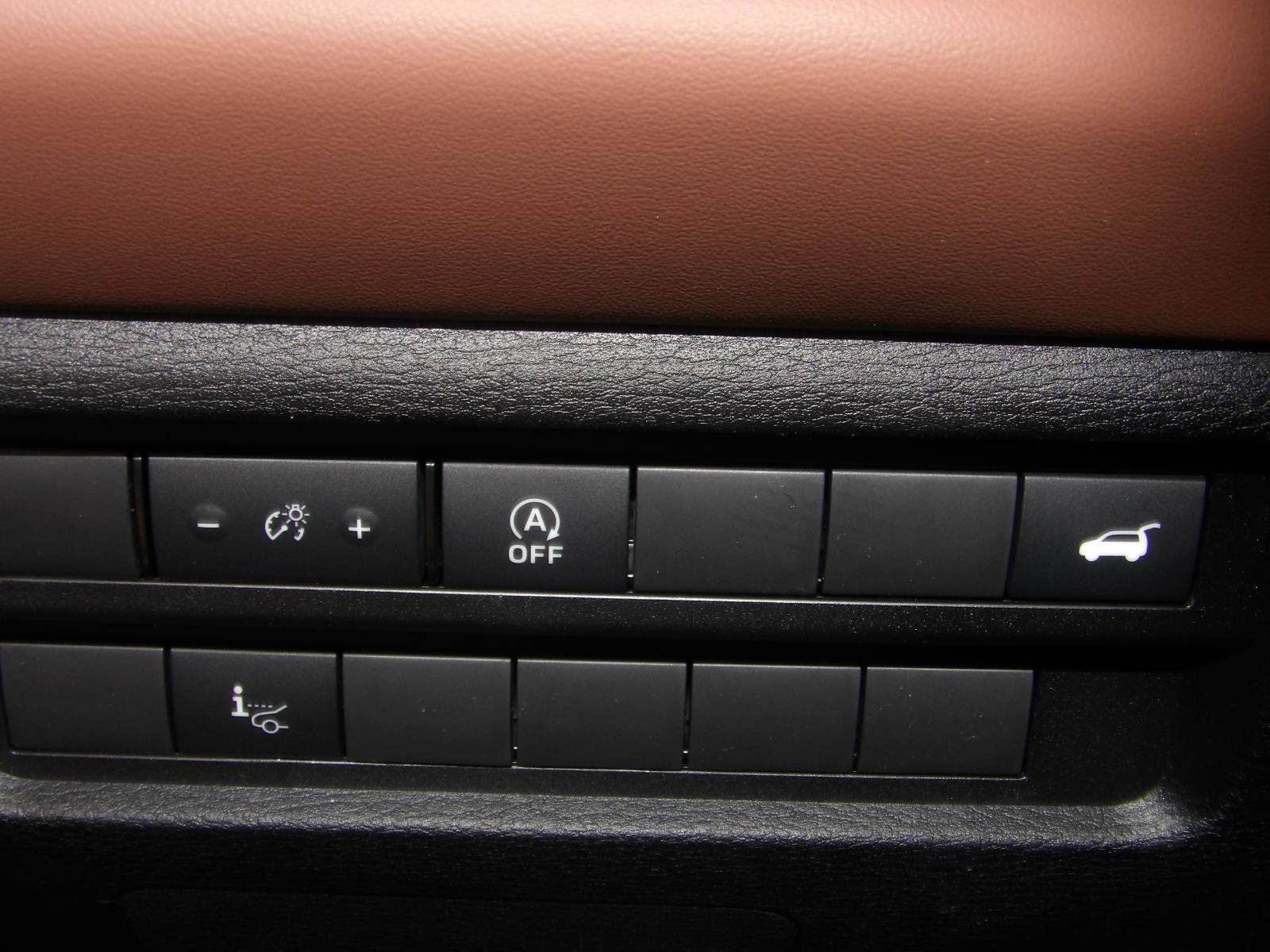 New 2026 Mitsubishi Outlander SEL image 34