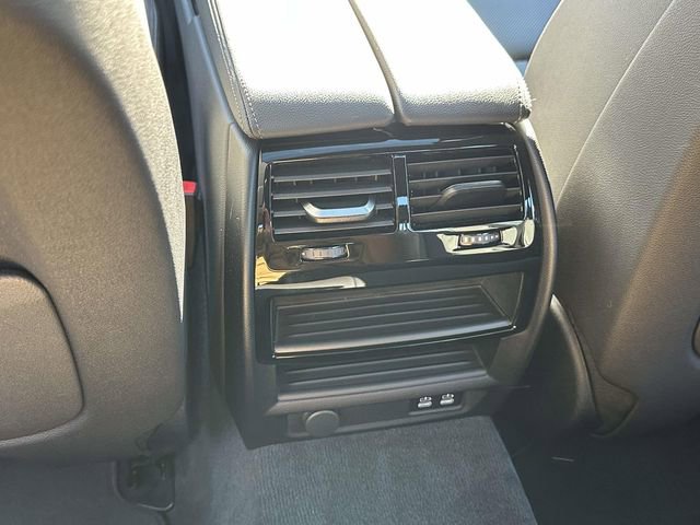 Certified 2023 BMW 530e xDrive w/ Premium Package image 20