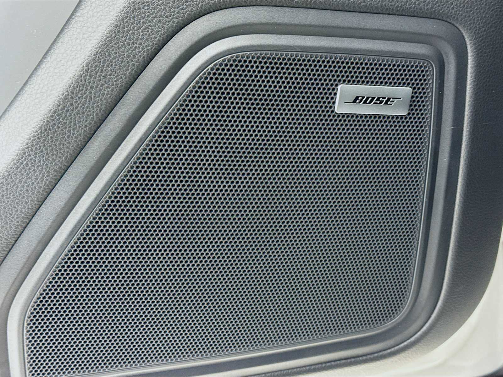 New 2026 Porsche Macan S image 12