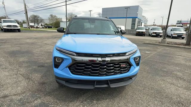 Used 2024 Chevrolet TrailBlazer RS w/ Convenience Package image 3