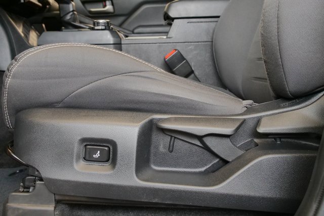 Used 2024 Toyota Tacoma TRD Off-Road image 11