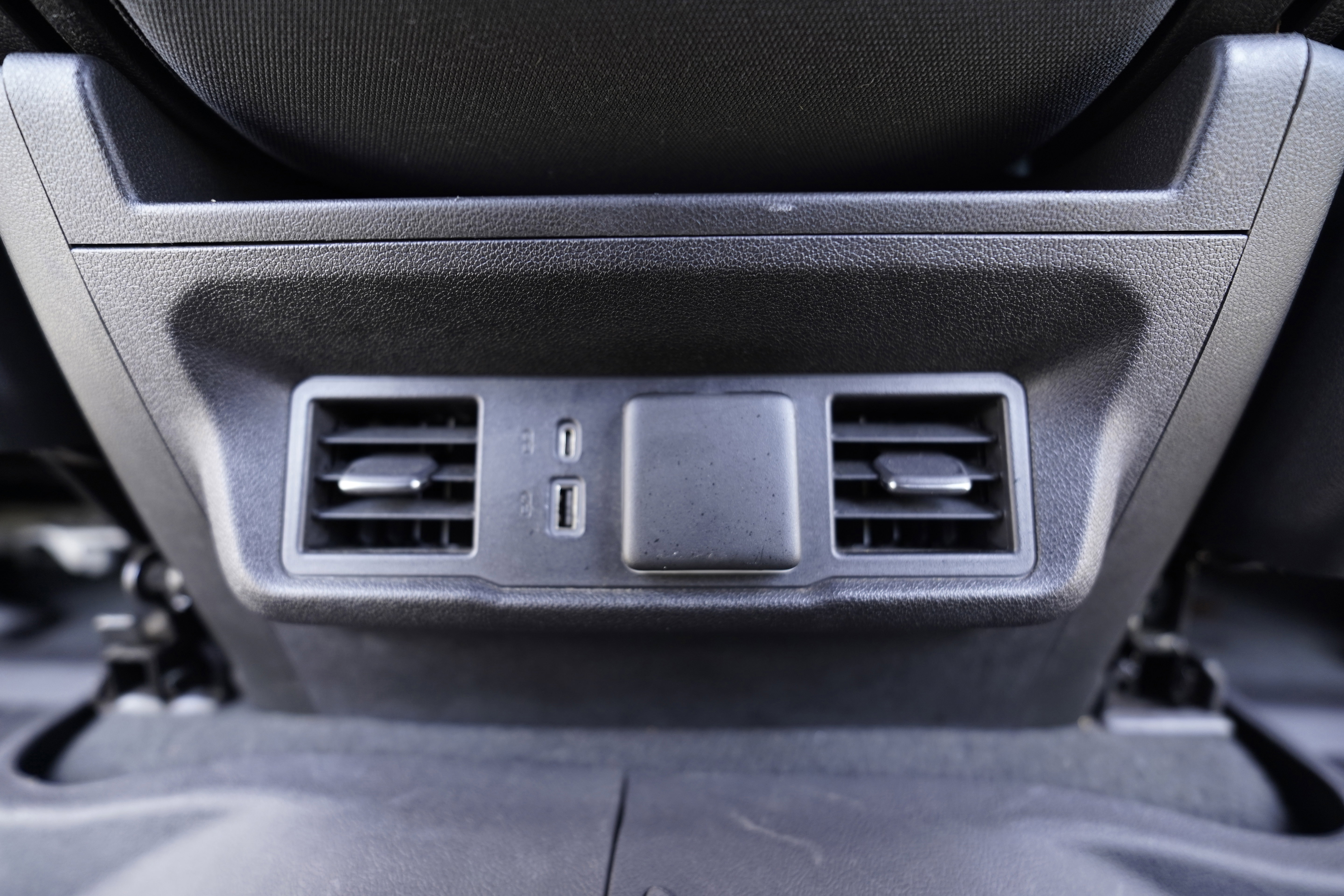 Used 2022 Chevrolet Silverado 1500 LT AWD/4WD image 19