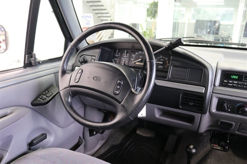 Used 1995 Ford F250 4x4 Regular Cab image 56
