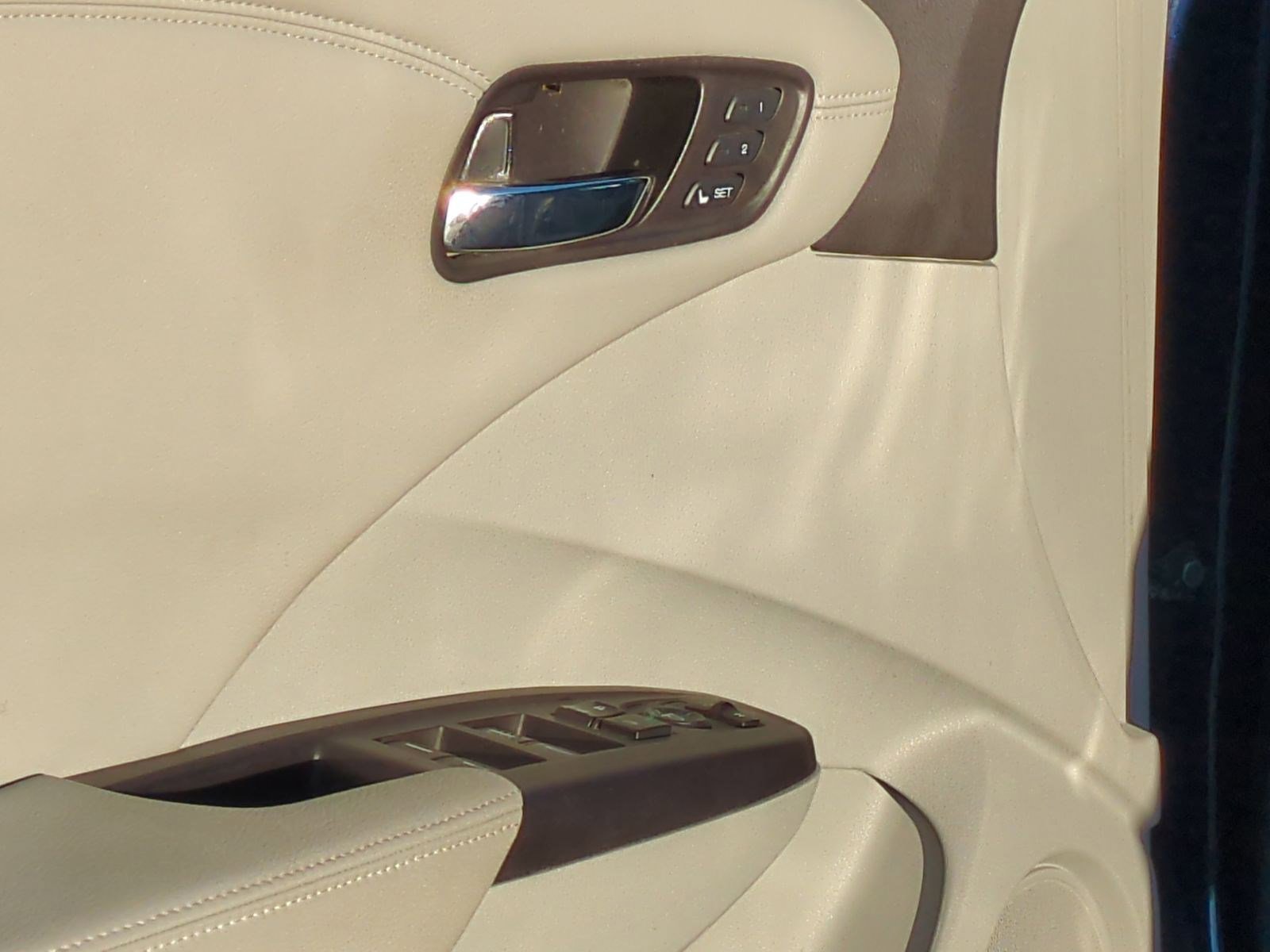 Used 2017 Acura RDX AWD w/ Advance Package image 13