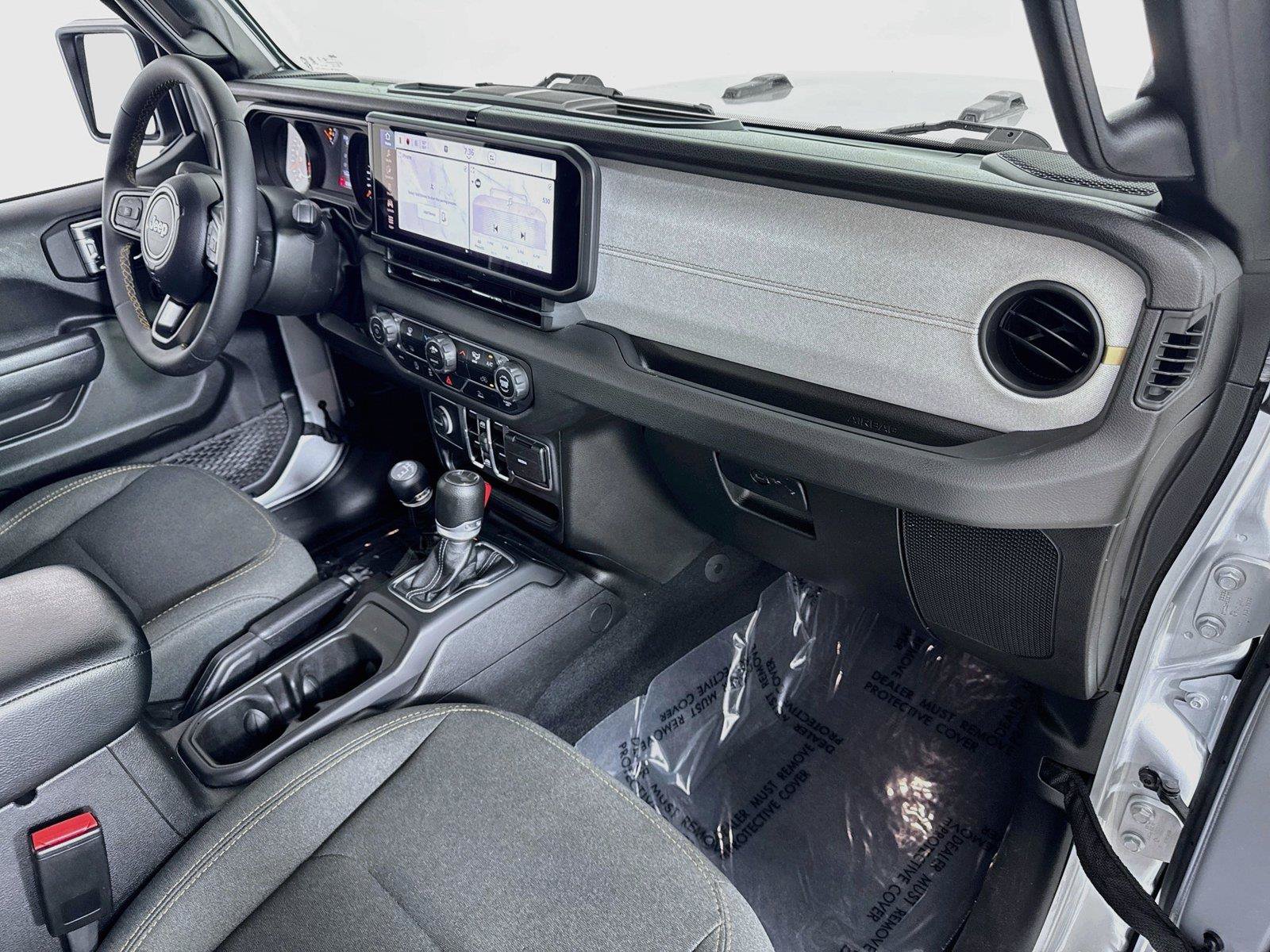 Used 2024 Jeep Wrangler Unlimited Sport AWD/4WD image 26
