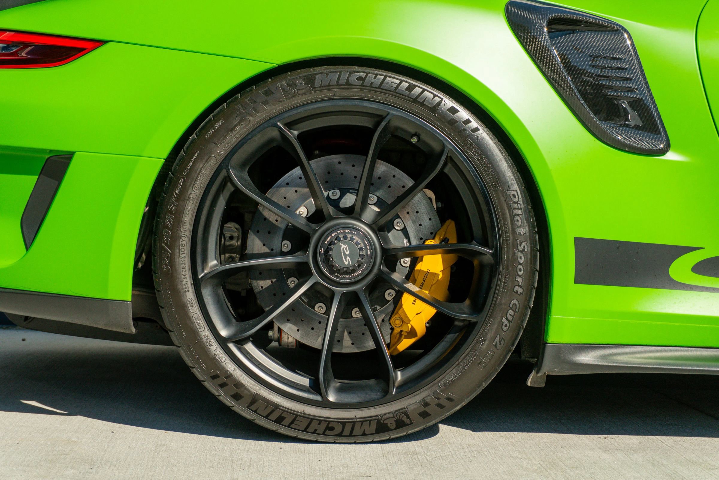 Used 2019 Porsche 911 GT3 RS image 40