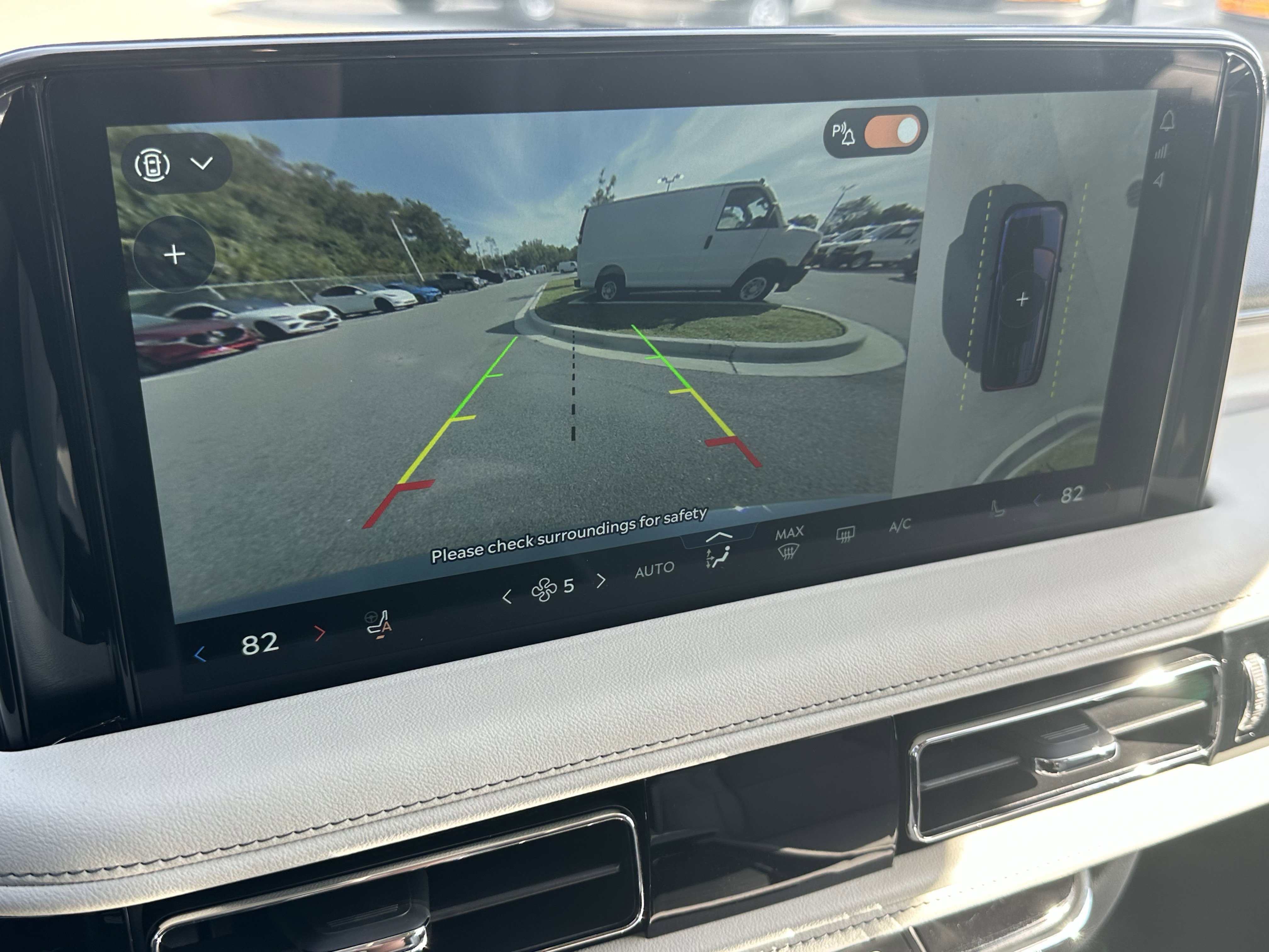 Used 2025 Lincoln Aviator Reserve image 27