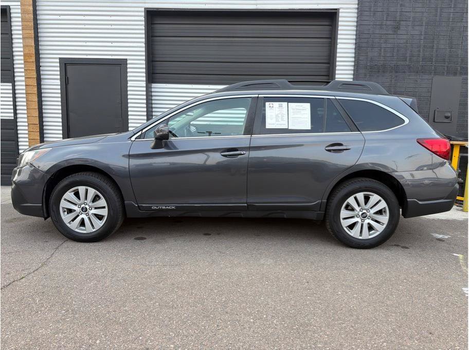 Used 2019 Subaru Outback 2.5i Premium AWD/4WD image 7
